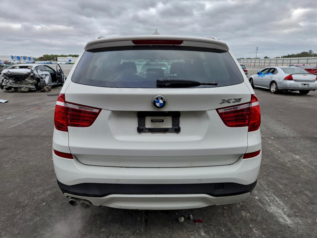 2015 BMW X3 XDRIVE28I photo 6