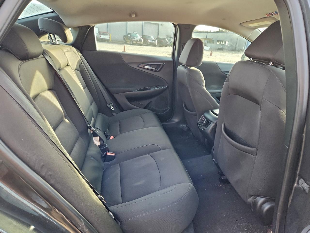 2018 CHEVROLET MALIBU LT photo 10