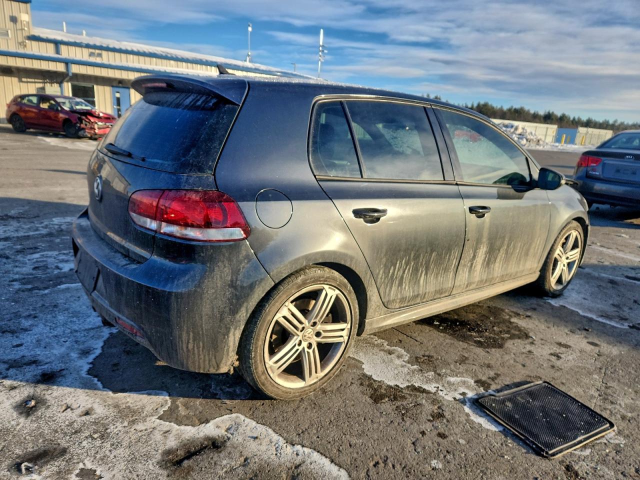 2012 VOLKSWAGEN GOLF R photo 3