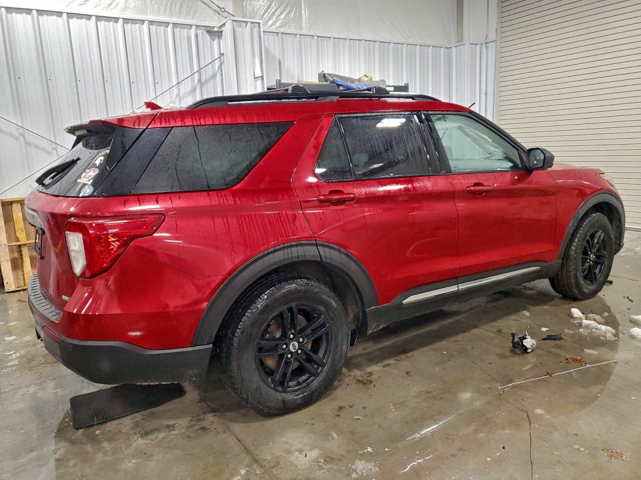 2020 FORD EXPLORER XLT photo 3