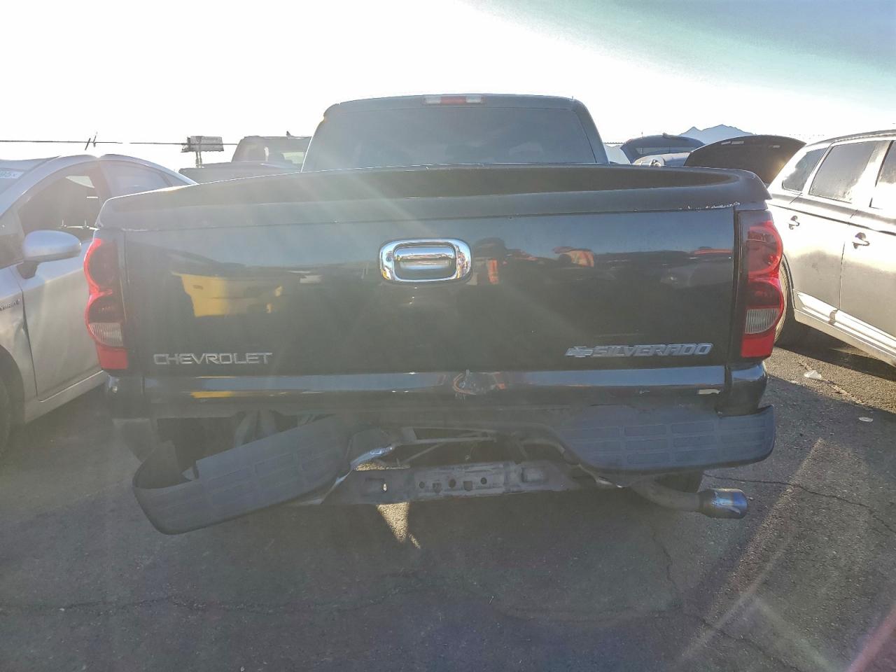 2005 CHEVROLET SILVERADO C1500 photo 6
