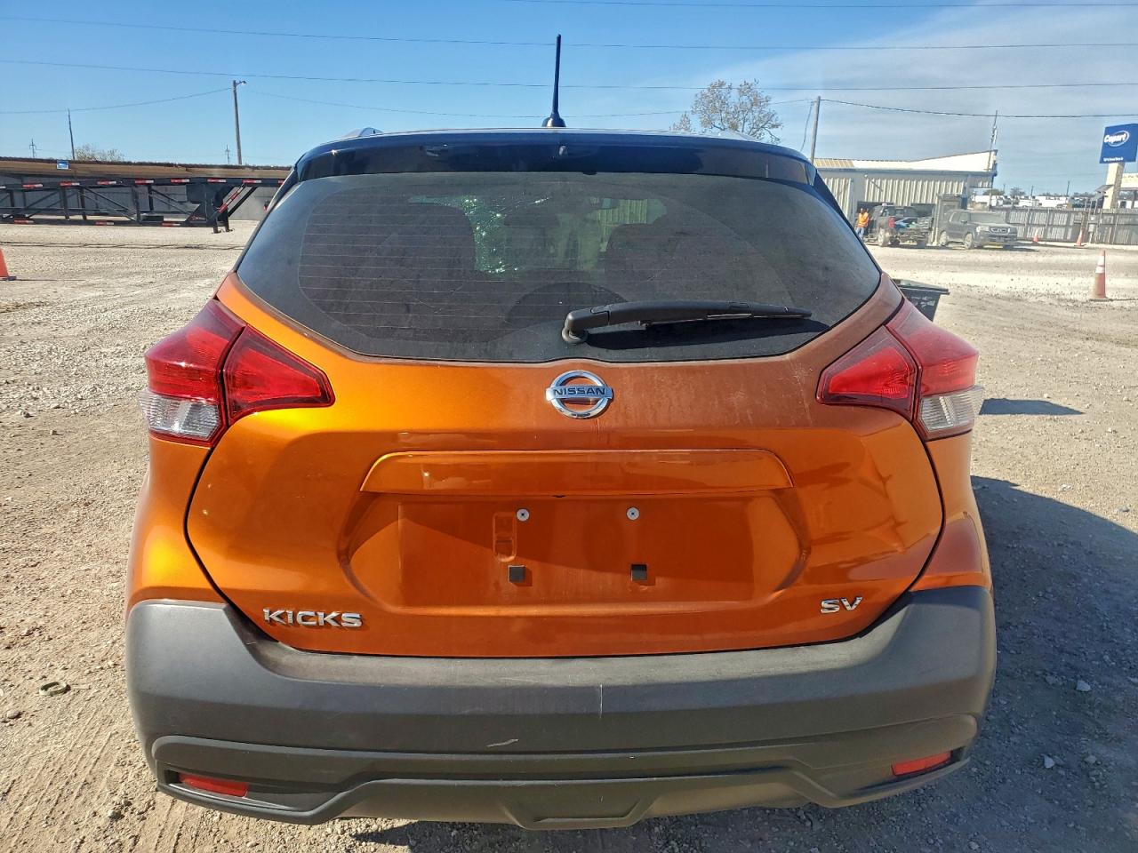 2019 NISSAN KICKS S photo 6
