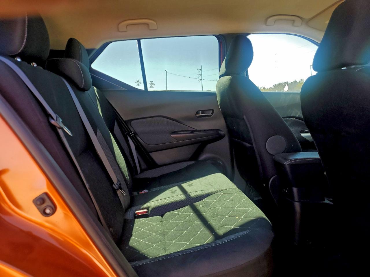 2019 NISSAN KICKS S photo 11