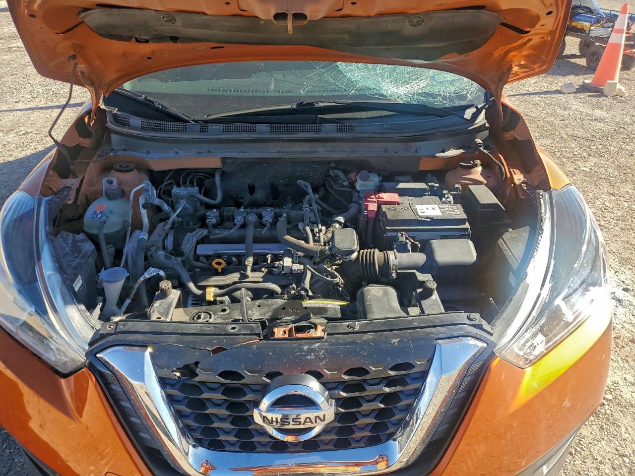 2019 NISSAN KICKS S photo 12