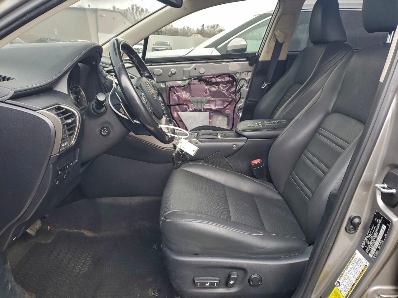 2020 LEXUS NX 300 photo 7