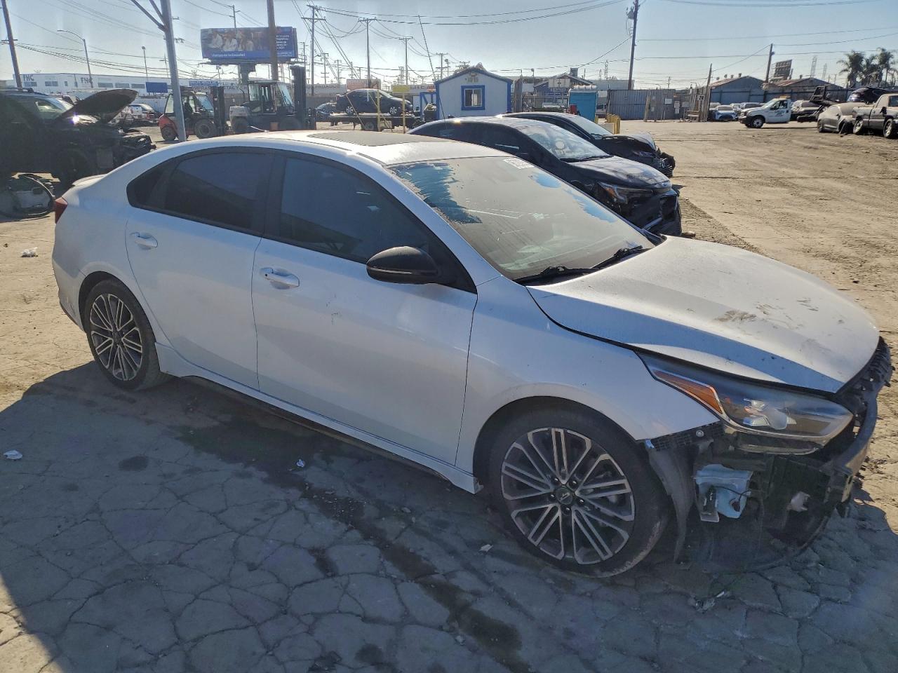 2021 KIA FORTE GT photo 4