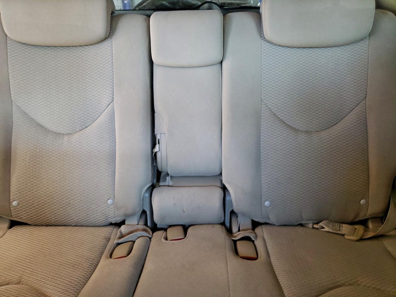 2011 TOYOTA RAV4 photo 28