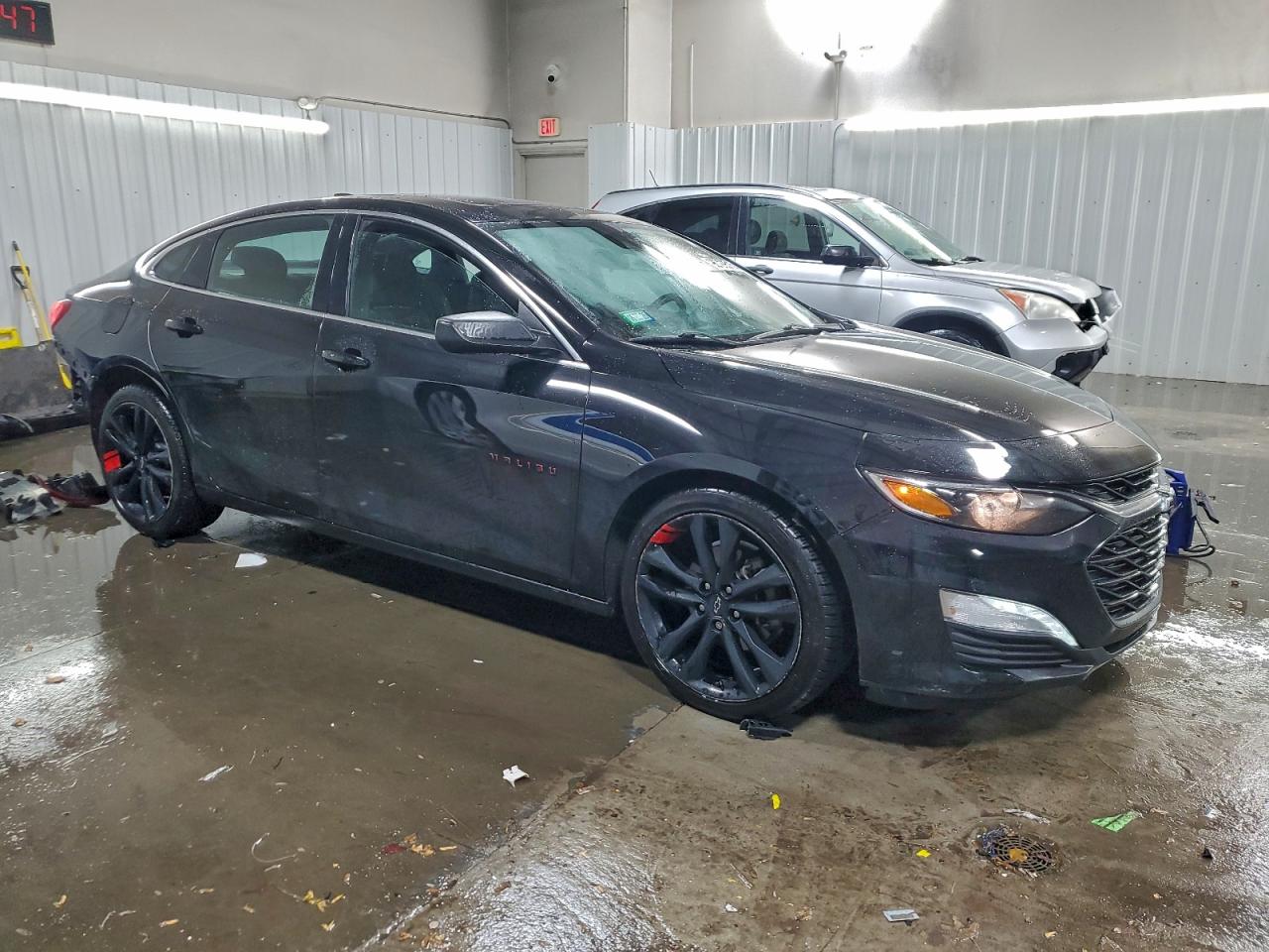 2021 CHEVROLET MALIBU LT photo 4