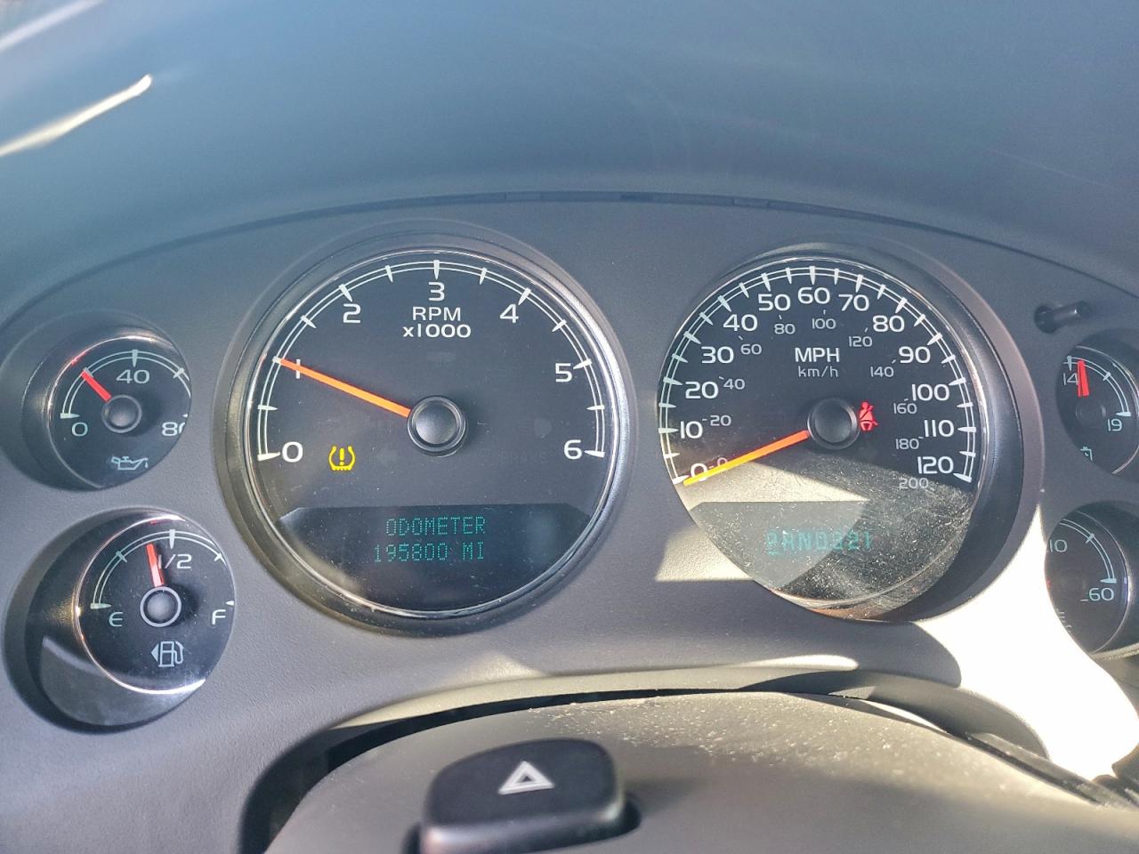 2008 CHEVROLET TAHOE C1500 photo 9