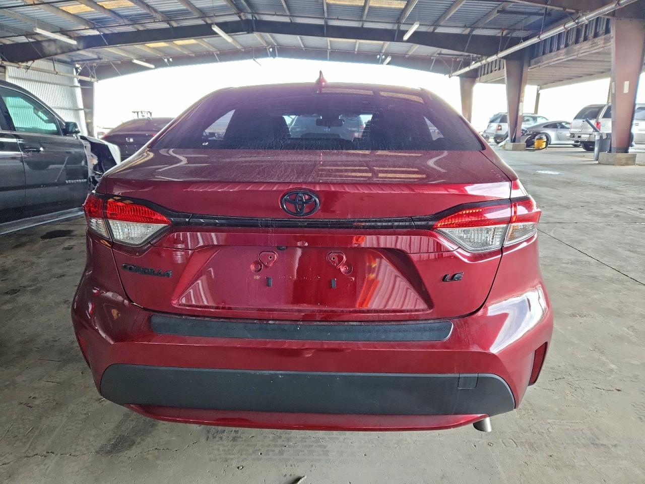 2022 TOYOTA COROLLA LE photo 6