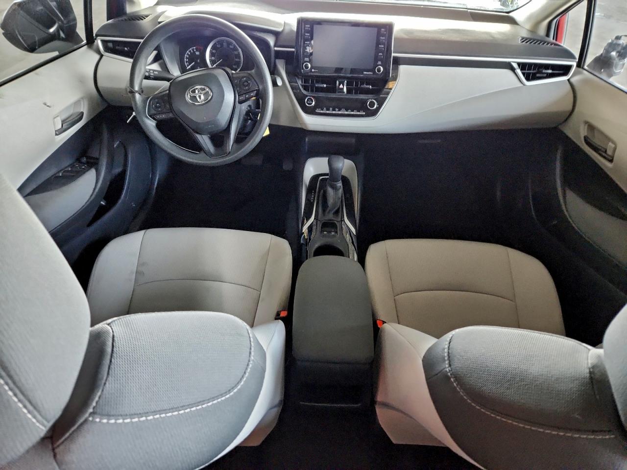 2022 TOYOTA COROLLA LE photo 8