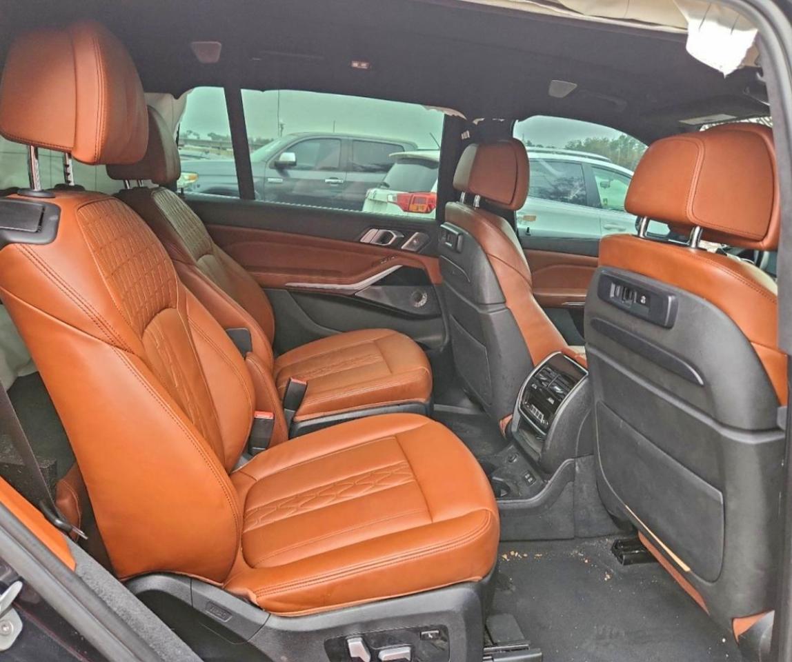 2020 BMW X7 M50I photo 11