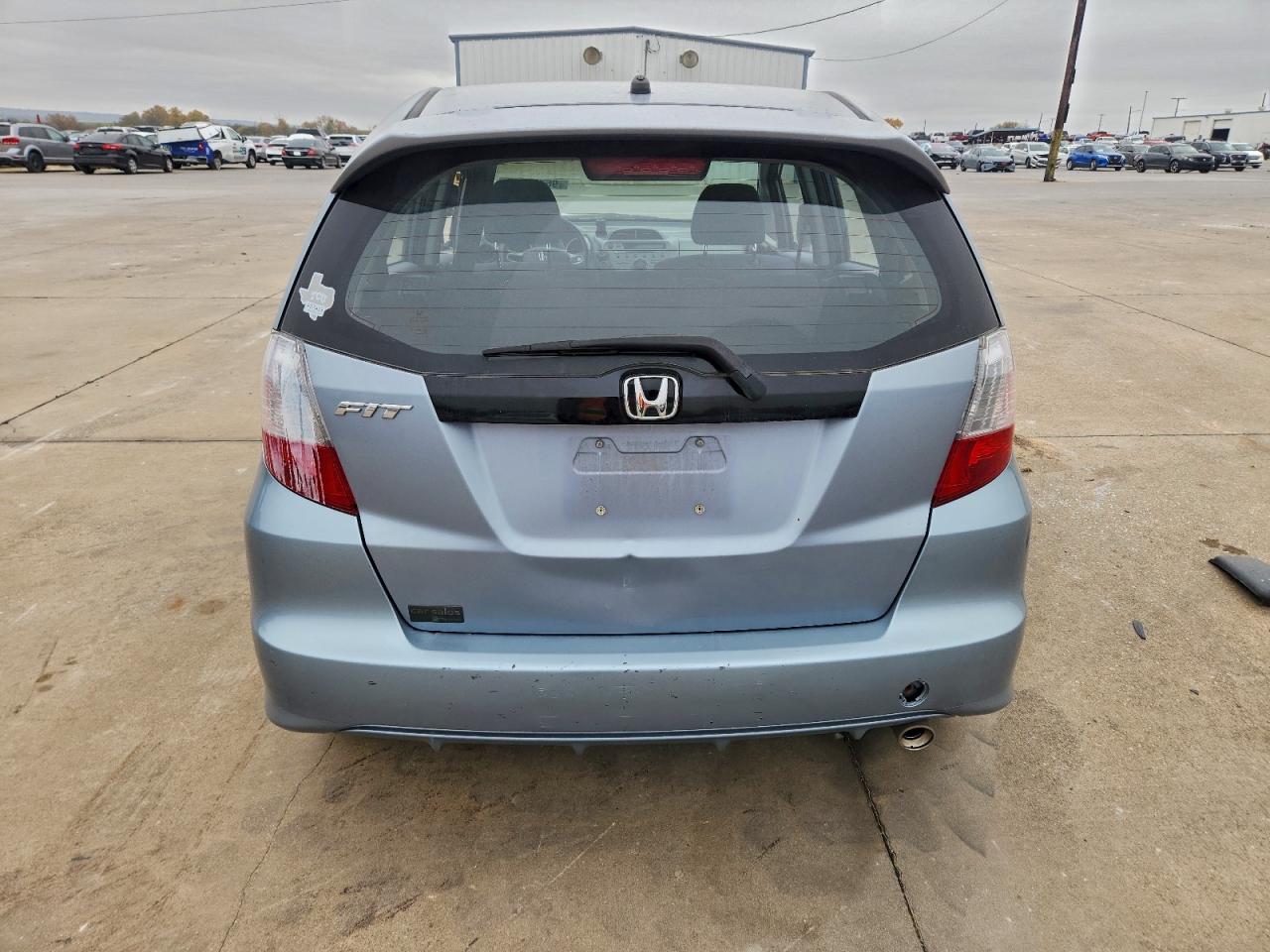 2011 HONDA FIT SPORT photo 6