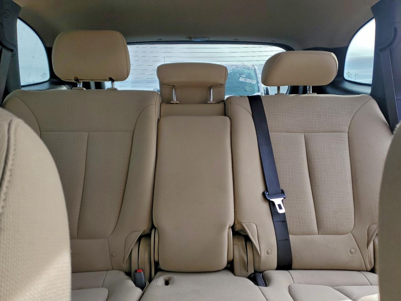 2010 HYUNDAI SANTA FE GLS photo 10