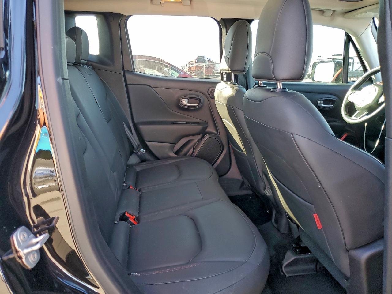 2023 JEEP RENEGADE TRAILHAWK photo 10