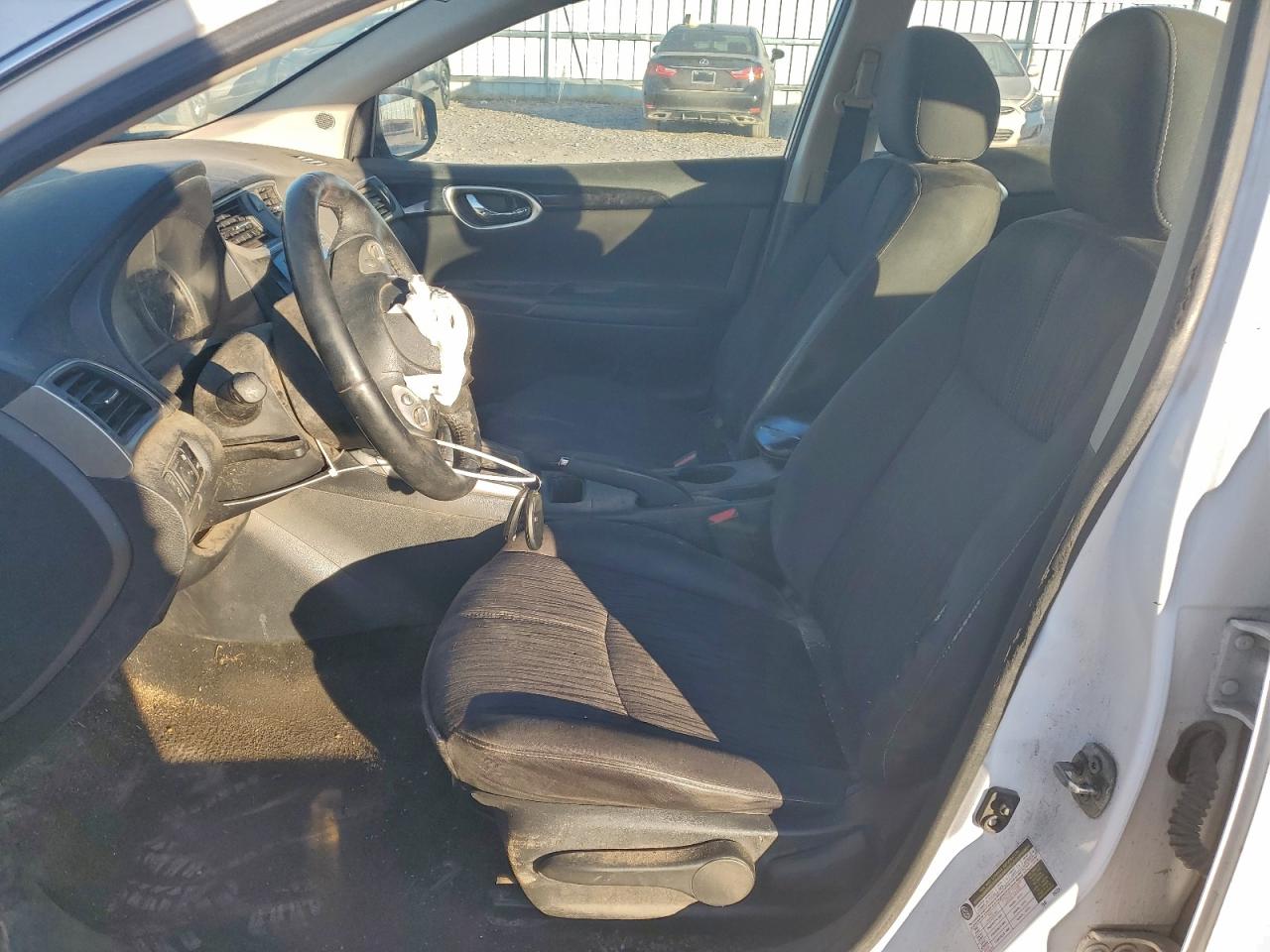2018 NISSAN SENTRA photo 13
