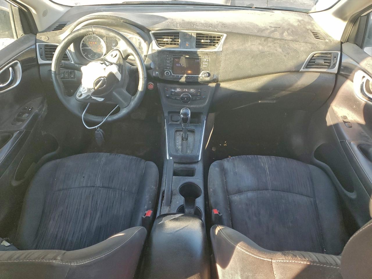 2018 NISSAN SENTRA photo 15