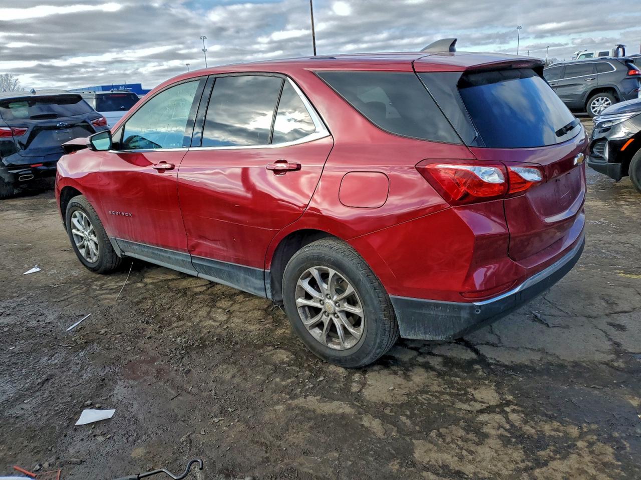 2019 CHEVROLET EQUINOX LT photo 2