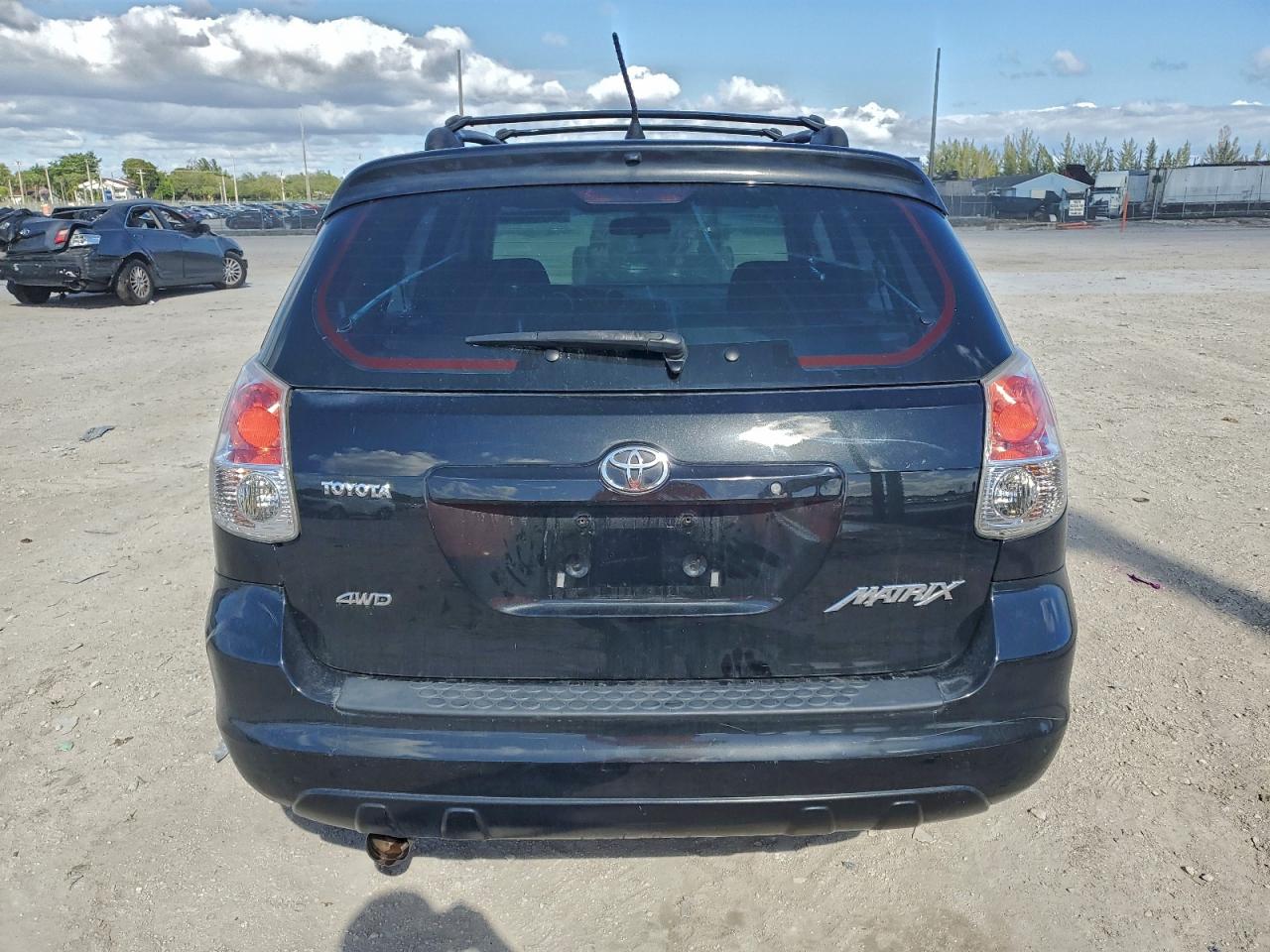 2006 TOYOTA COROLLA MATRIX BASE photo 6