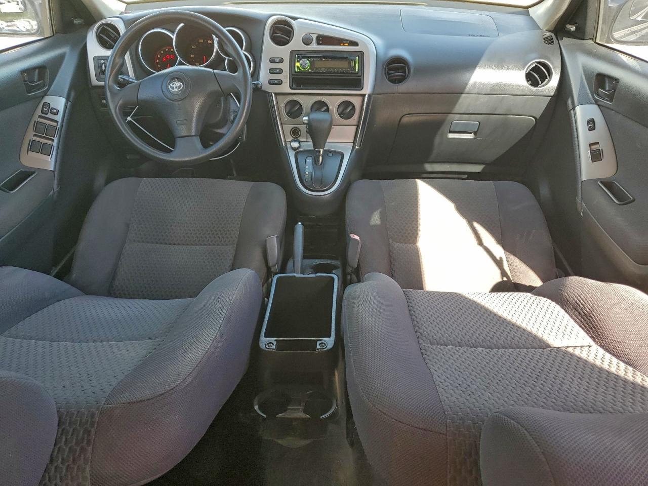 2006 TOYOTA COROLLA MATRIX BASE photo 8