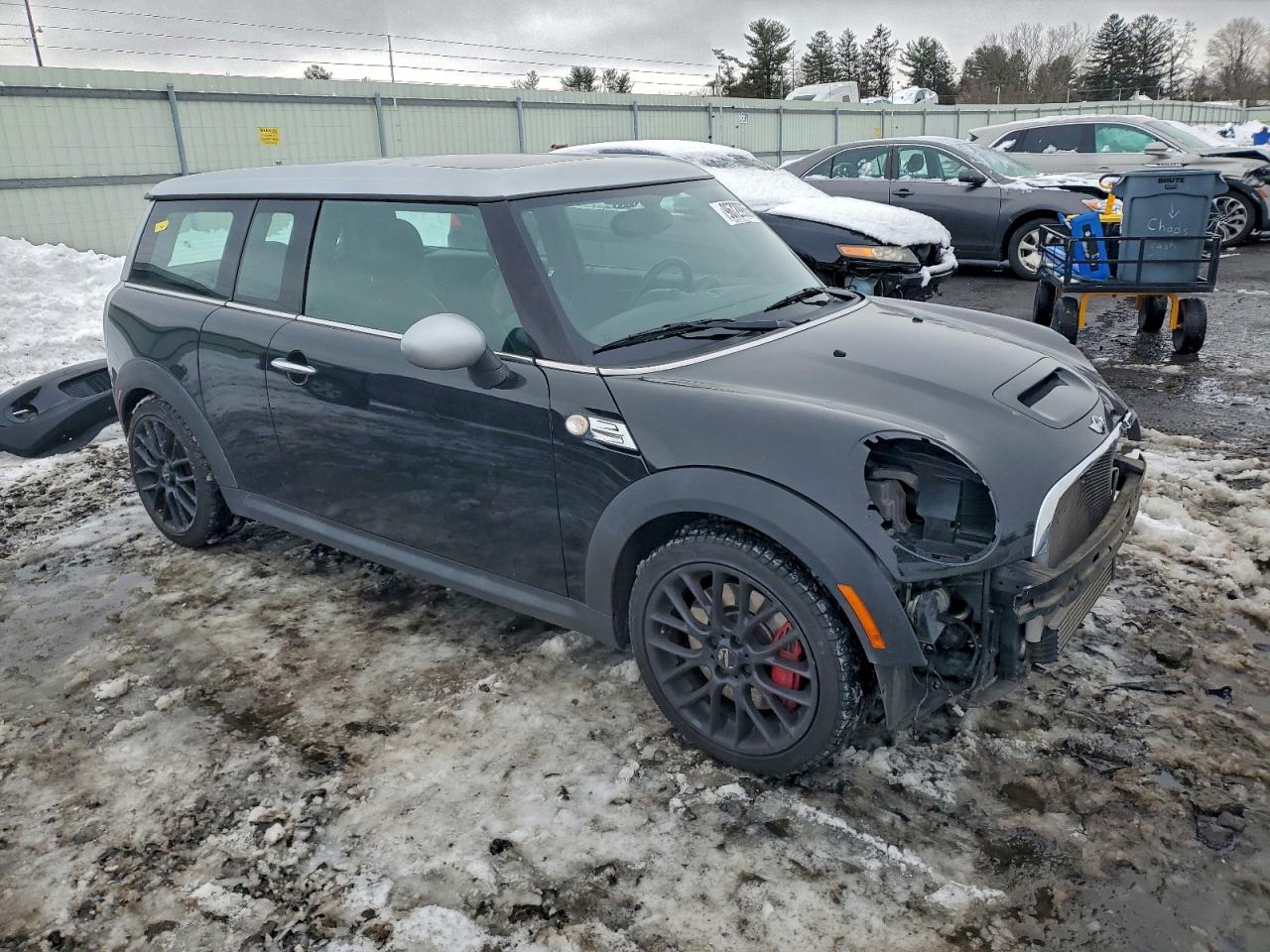 2009 MINI COOPER CLUBMAN JCW photo 4