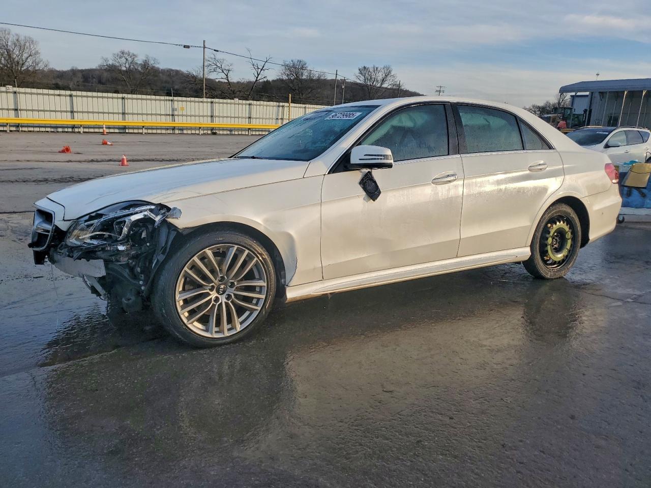 2014 MERCEDES-BENZ E
