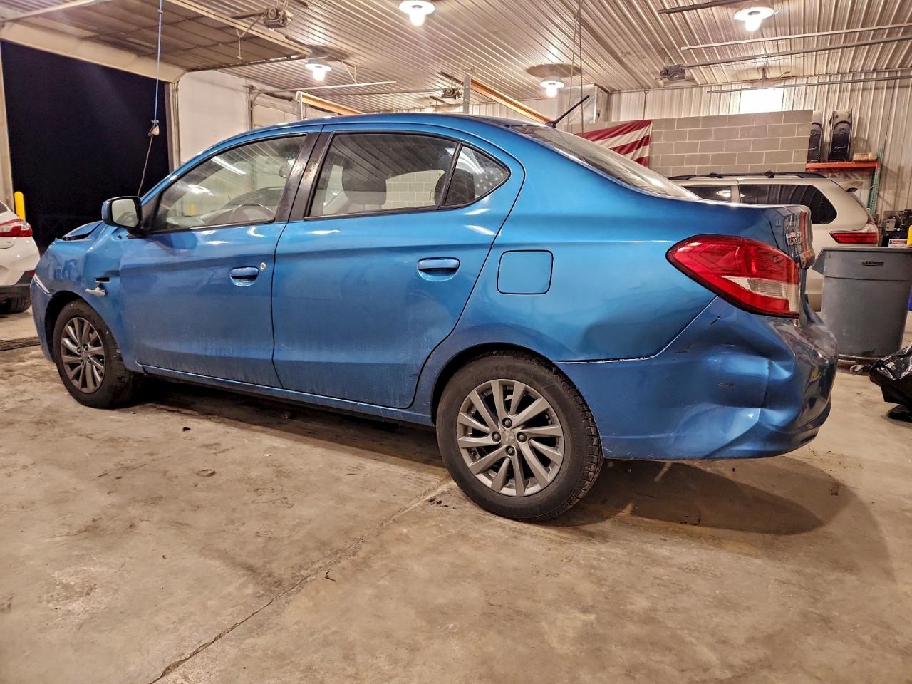 2018 MITSUBISHI MIRAGE G4 ES photo 2