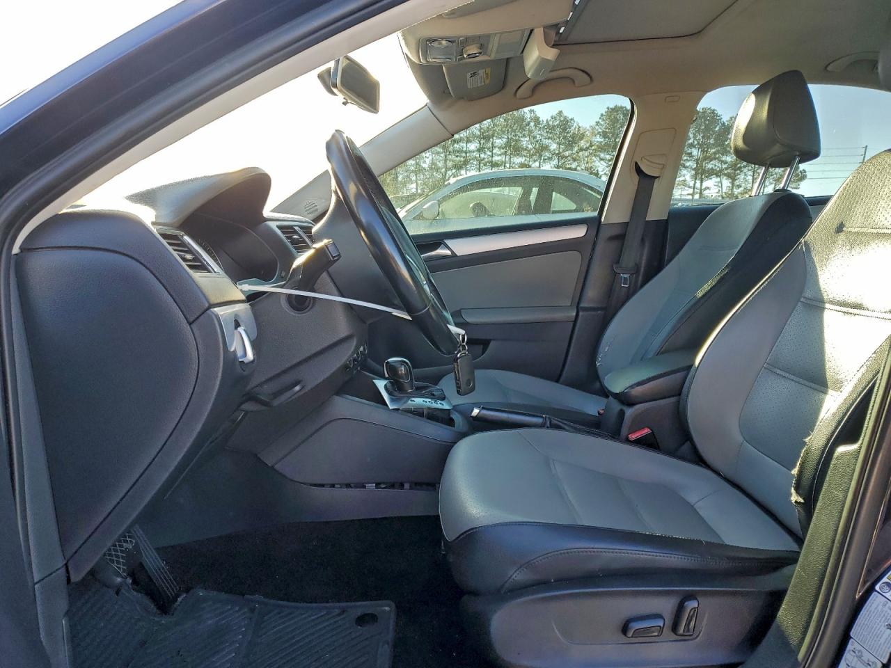 2013 VOLKSWAGEN JETTA HYBRID photo 7