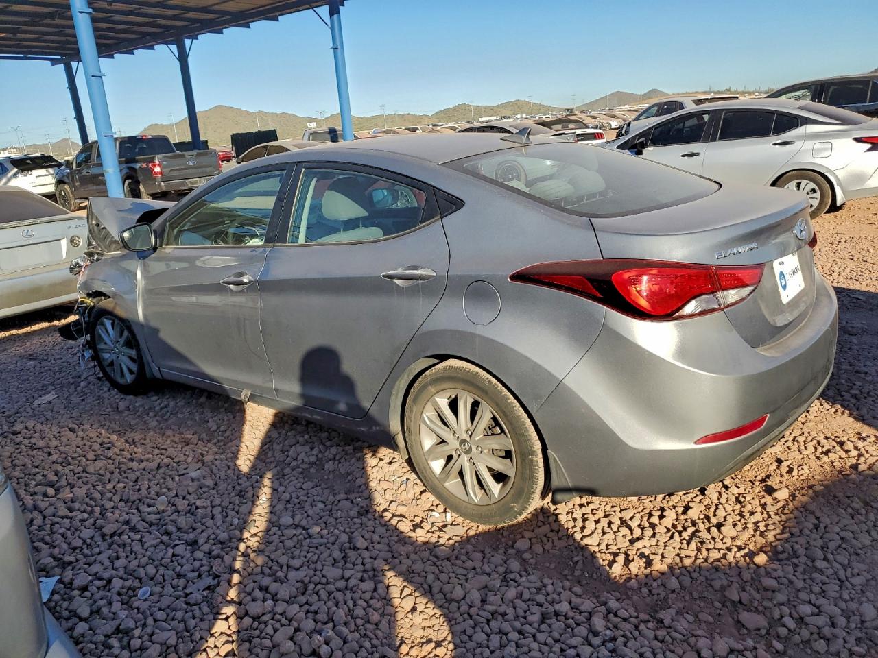 2015 HYUNDAI ELANTRA SE photo 2