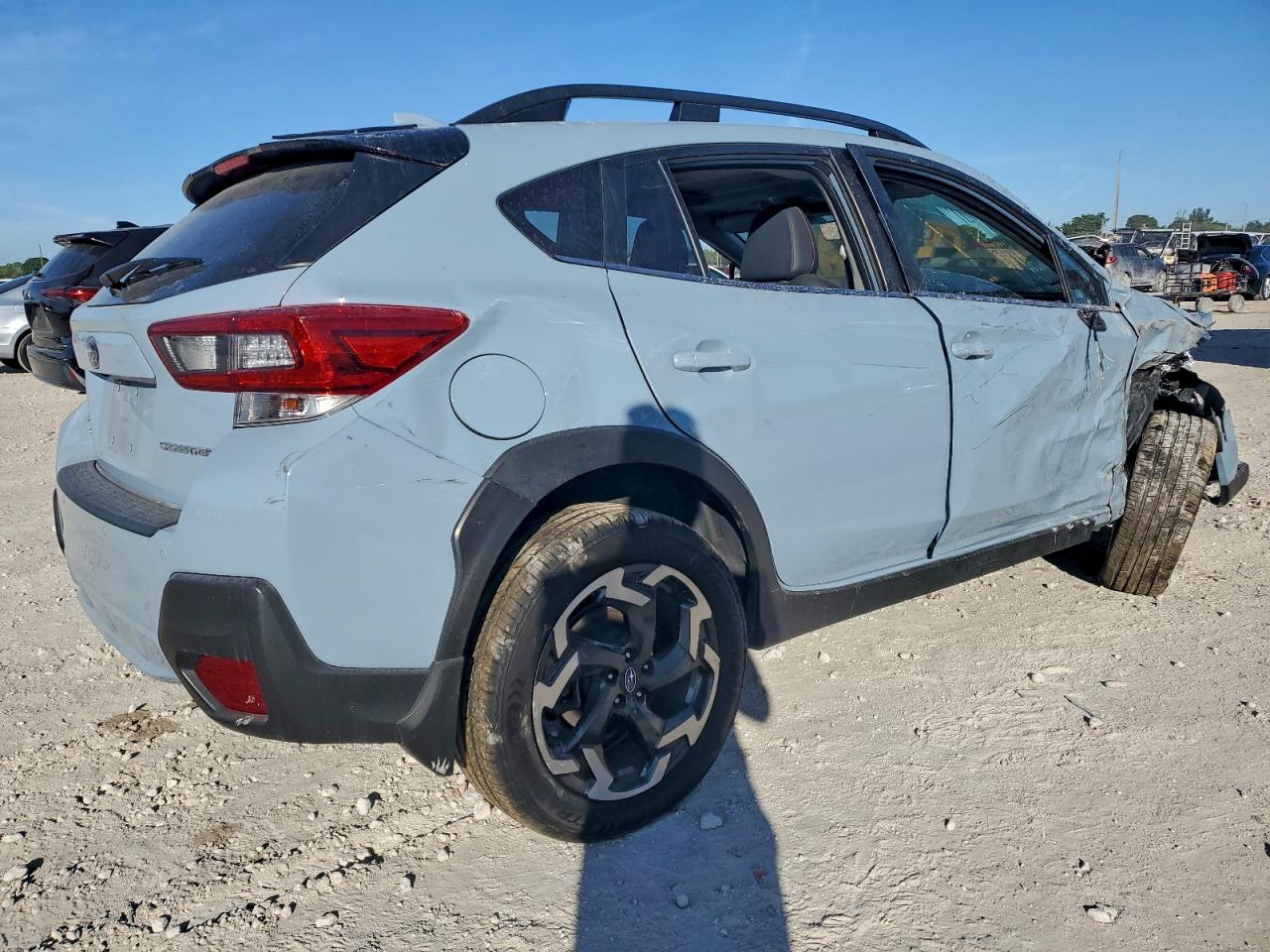 2021 SUBARU CROSSTREK LIMITED photo 3