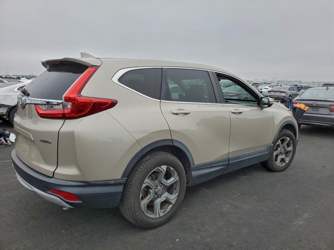 2017 HONDA CR-V EXL photo 5