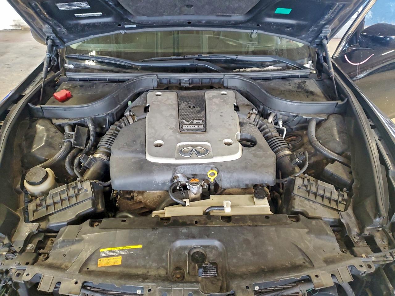 2013 INFINITI G37 photo 31