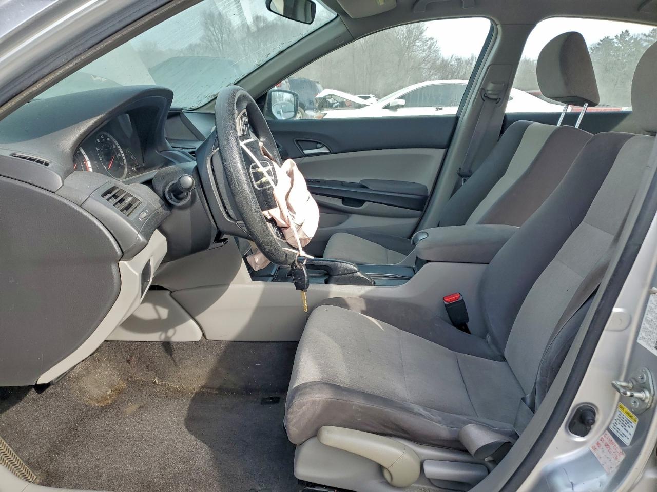 2008 HONDA ACCORD LX photo 7