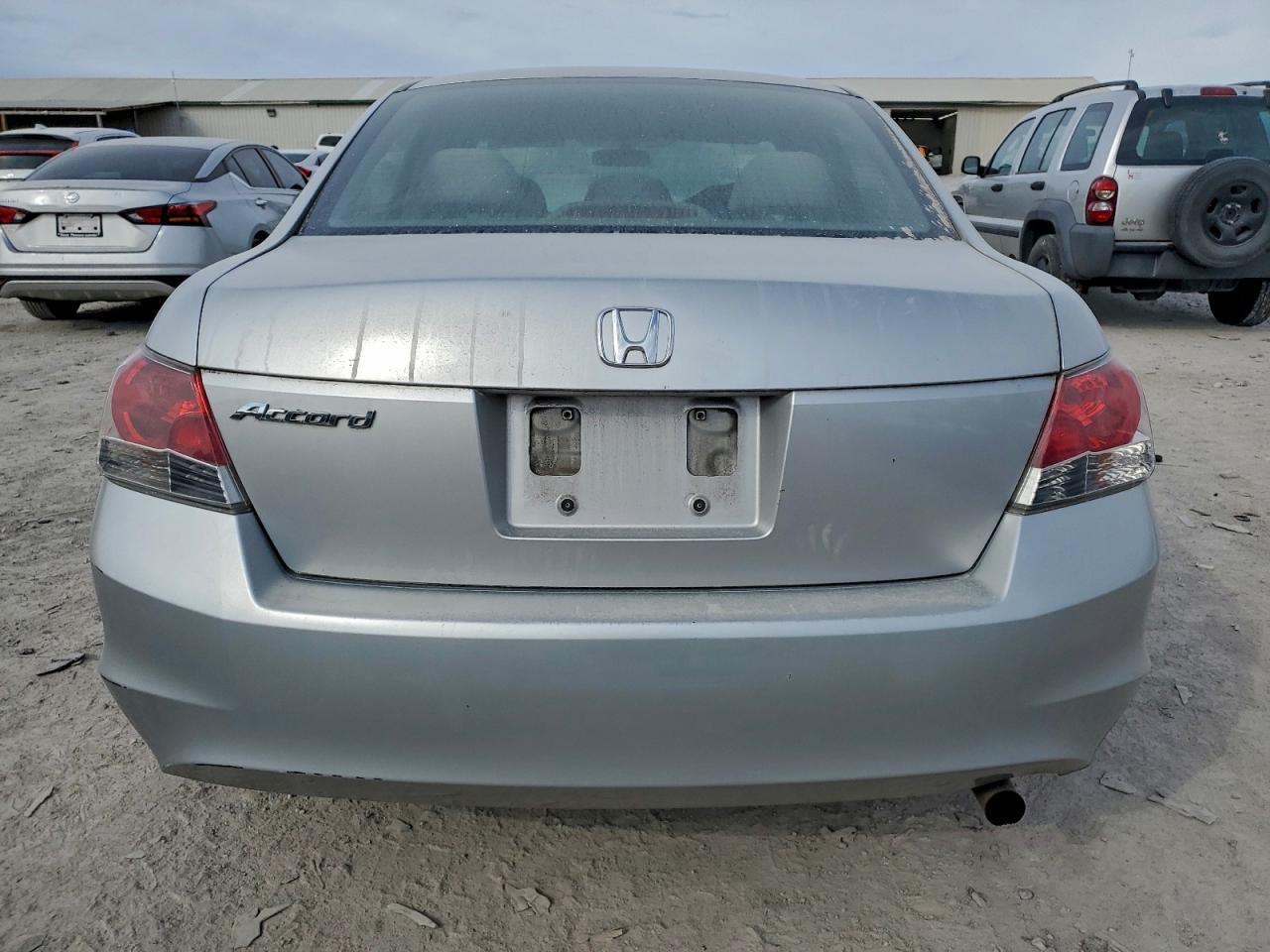 2008 HONDA ACCORD LX photo 6