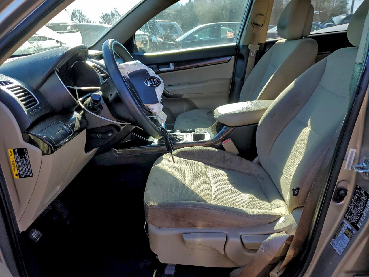 2015 KIA SORENTO LX photo 7