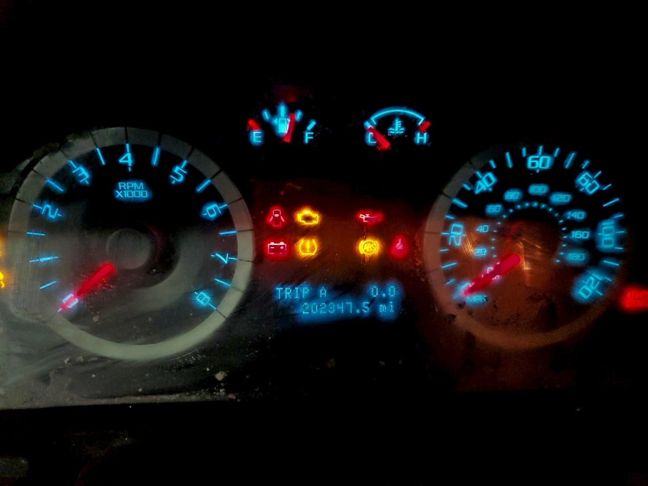 2011 FORD ESCAPE XLT photo 9