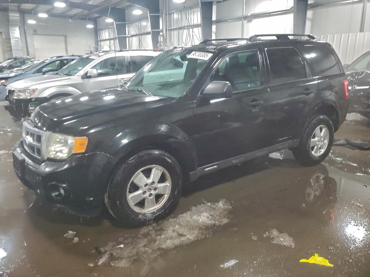 2011 FORD ESCAPE