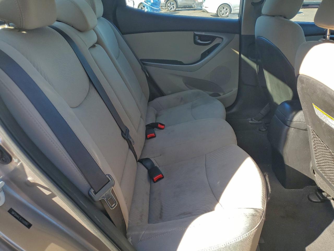 2014 HYUNDAI ELANTRA SE photo 10