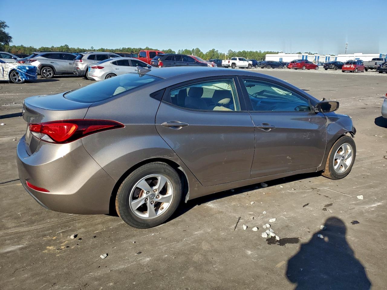 2014 HYUNDAI ELANTRA SE photo 3