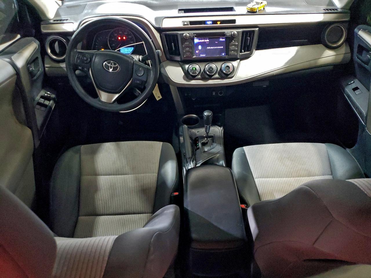 2013 TOYOTA RAV4 LE photo 15