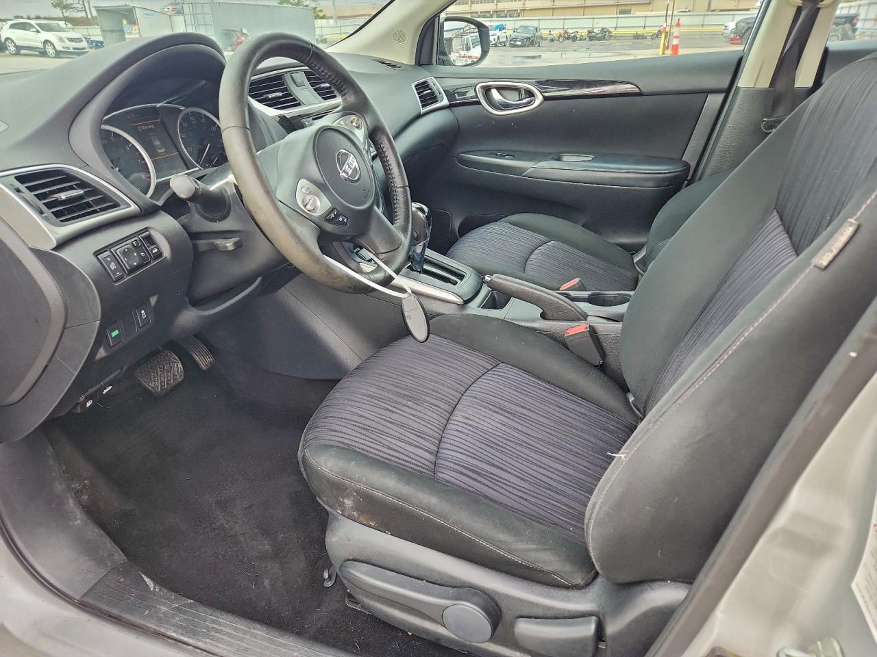2019 NISS SENTRA SV W/CONTINUO photo 19
