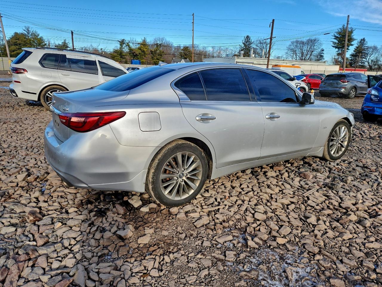 2018 INFINITI Q50 LUXE photo 5
