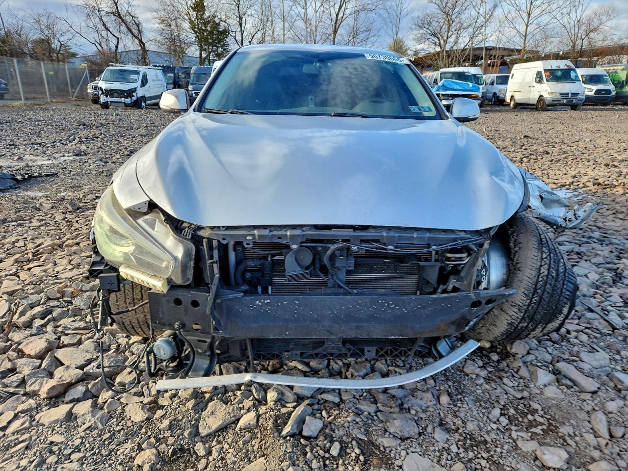 2018 INFINITI Q50 LUXE photo 9