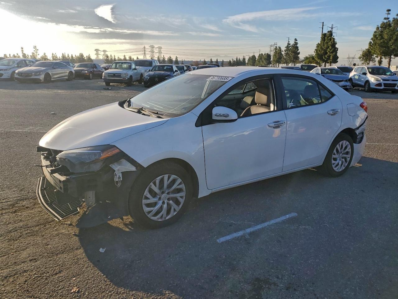 2018 TOYOTA COROLLA