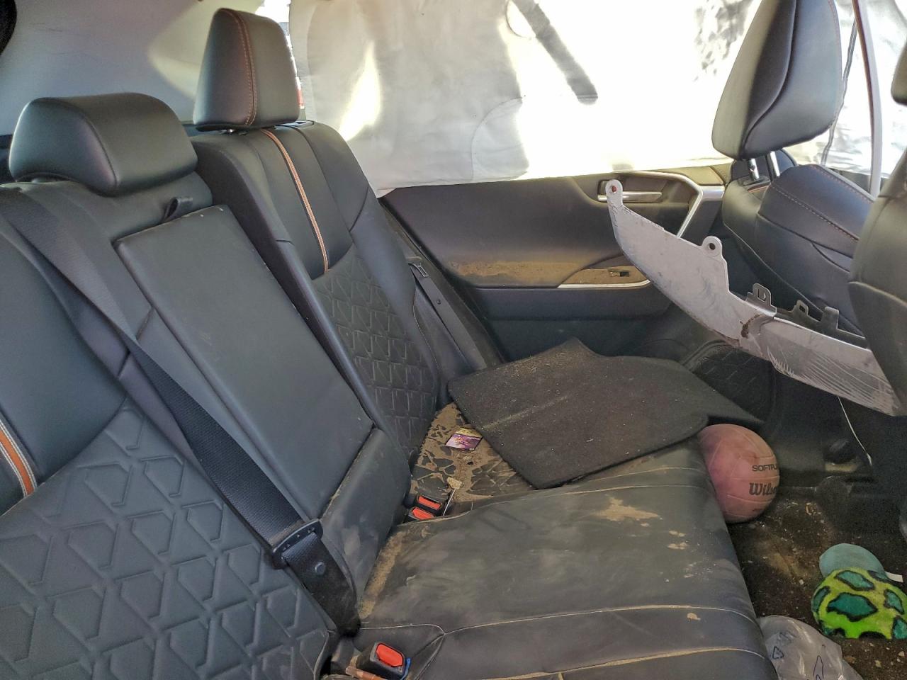 2019 TOYOTA RAV4 ADVENTURE photo 11