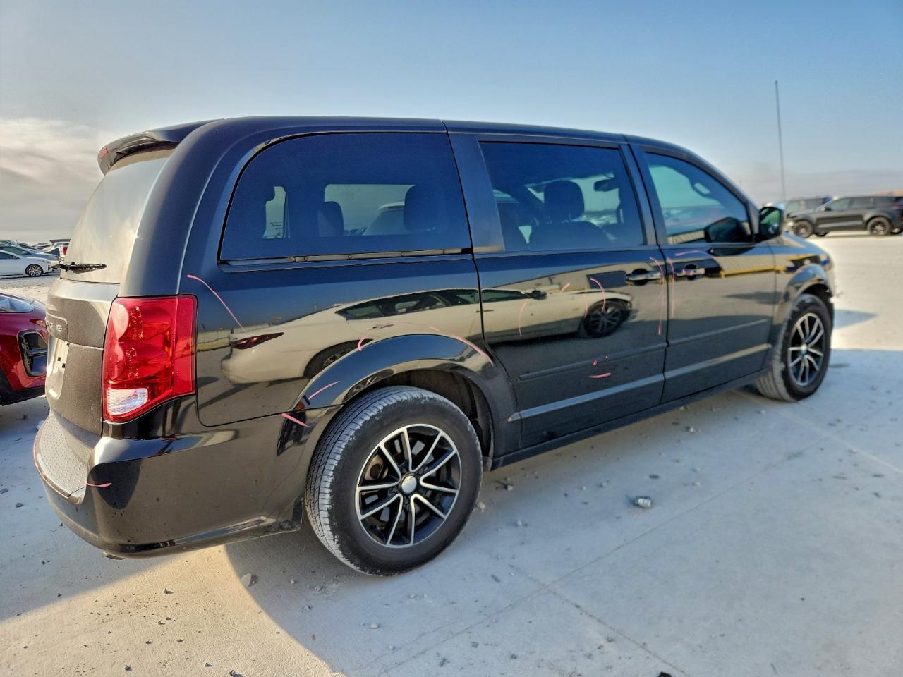 2015 DODGE GRAND CARAVAN SE photo 5