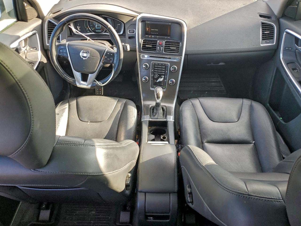 2015 VOLVO XC60 T6 PREMIER photo 8
