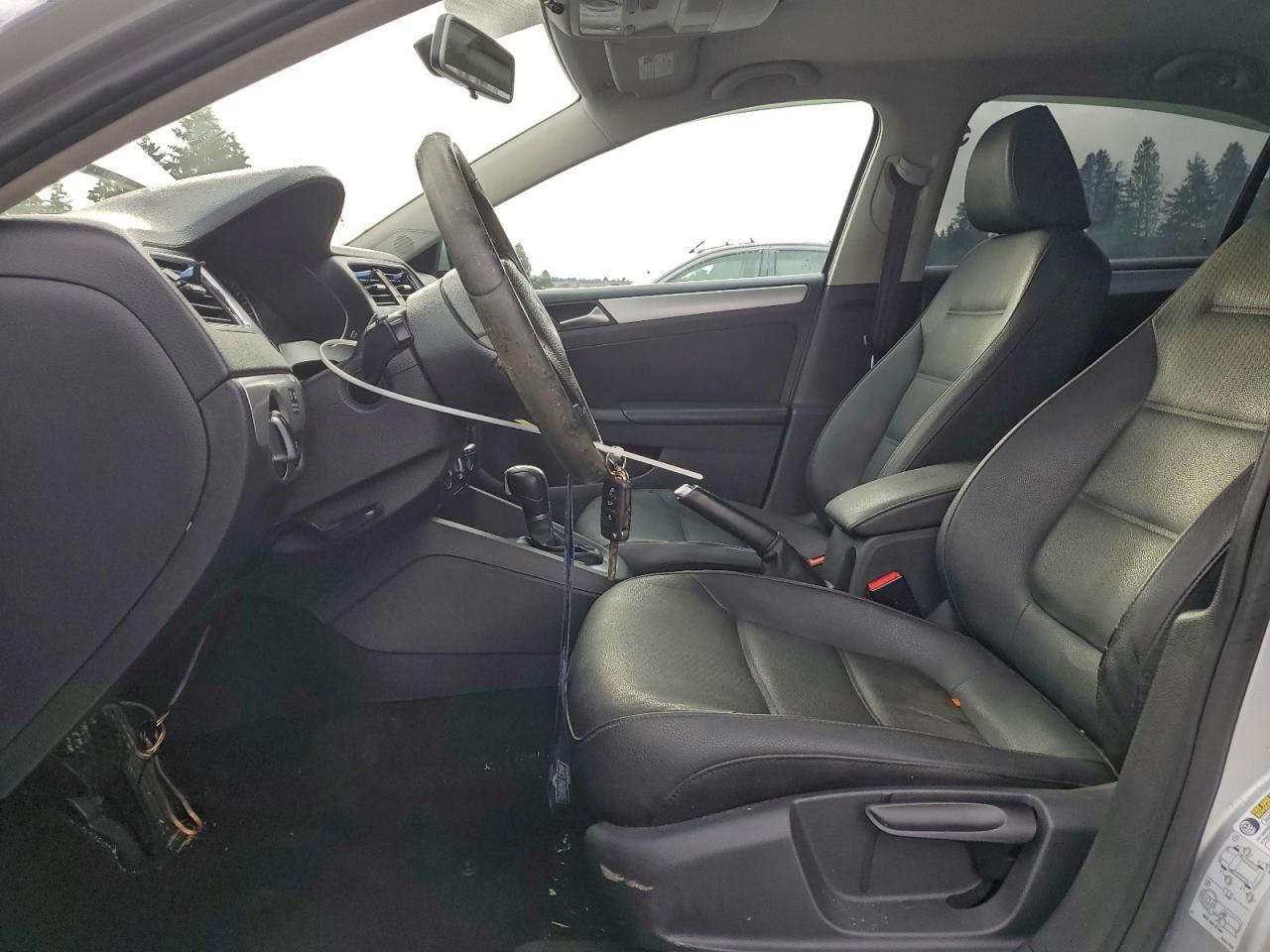 2012 VOLKSWAGEN JETTA TDI photo 7