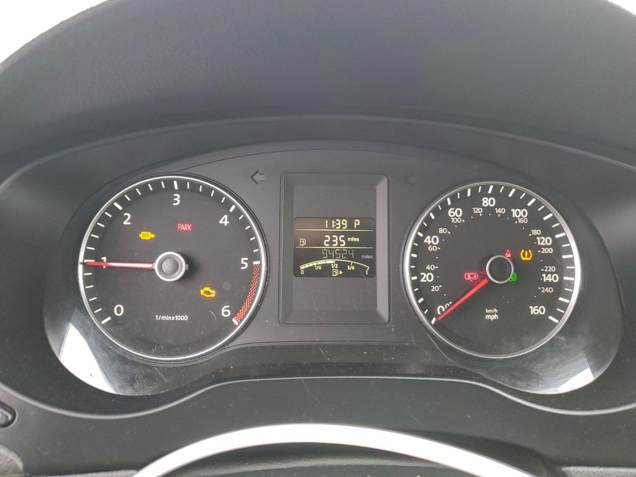 2012 VOLKSWAGEN JETTA TDI photo 9