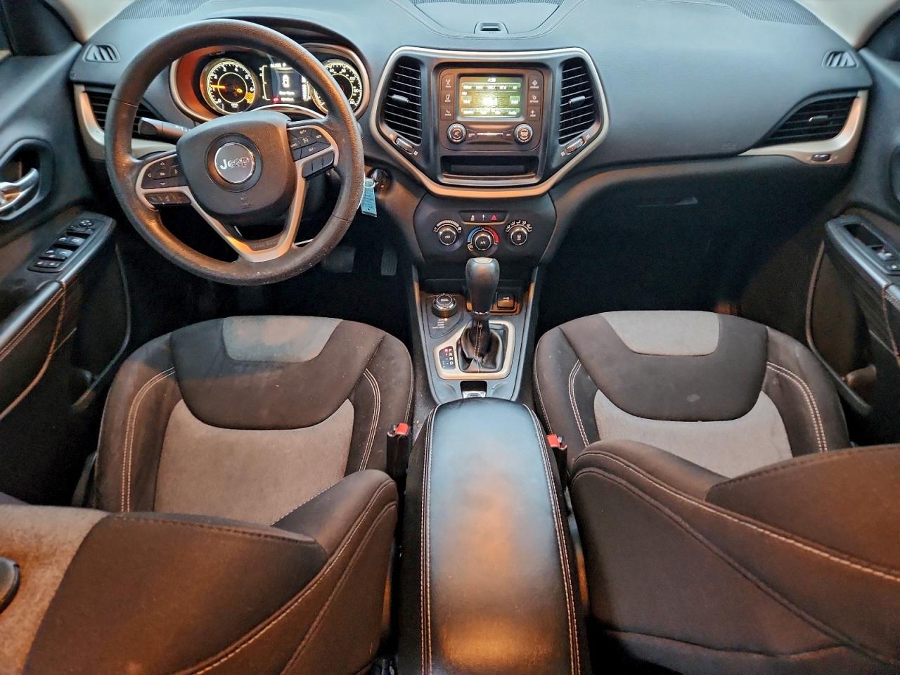 2014 JEEP CHEROKEE SPORT photo 8